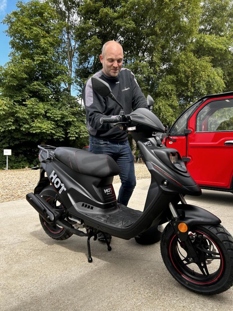 Hot 50 scooter