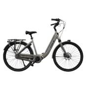 Grå Vogue Mestengo elcykel med stelmonteret batteri på hvid baggrund.