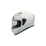 Hjelmen sidder super godt og føles let. Den hvide farve giver ekstra synlighed i trafikken – samtidig ser den skarp og klassisk ud.