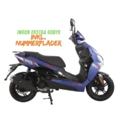 R9 30 PURE MAT OCEAN BLÅ 50cc full-size scooter med digital display og LED-lys på hvid baggrund