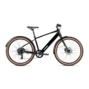 Batribike Route M elcykel i sort med Promovec baghjulsmotor, integreret batteri, 27,5 tommer hjul og ergonomisk design til pendling og fritid.